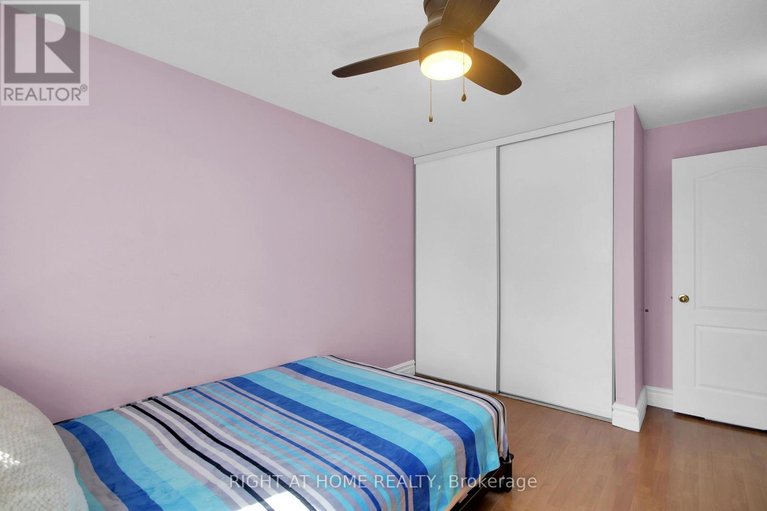 29540923/kenmare-pl-34-kenmare-place/cedargrovefraserdale/ottawa/ontario/K2J3L9_30