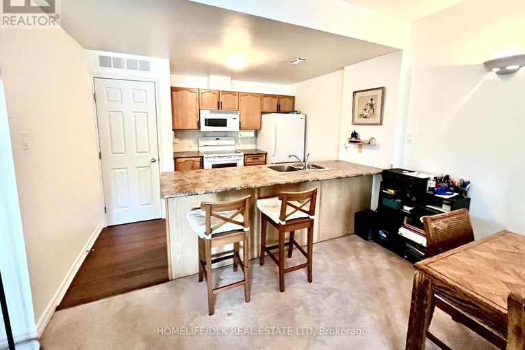 28506836/7-137-oldfield-crescent-street/barrhaven-east/ottawa/ontario/K2G7C7_10