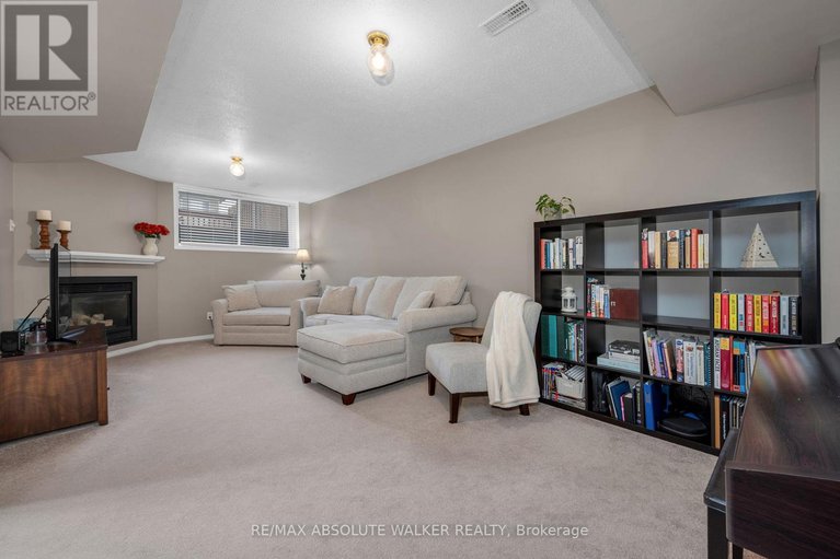 29125201/713-carmella-crescent/avalon-east/ottawa/ontario/K4A4V9_45