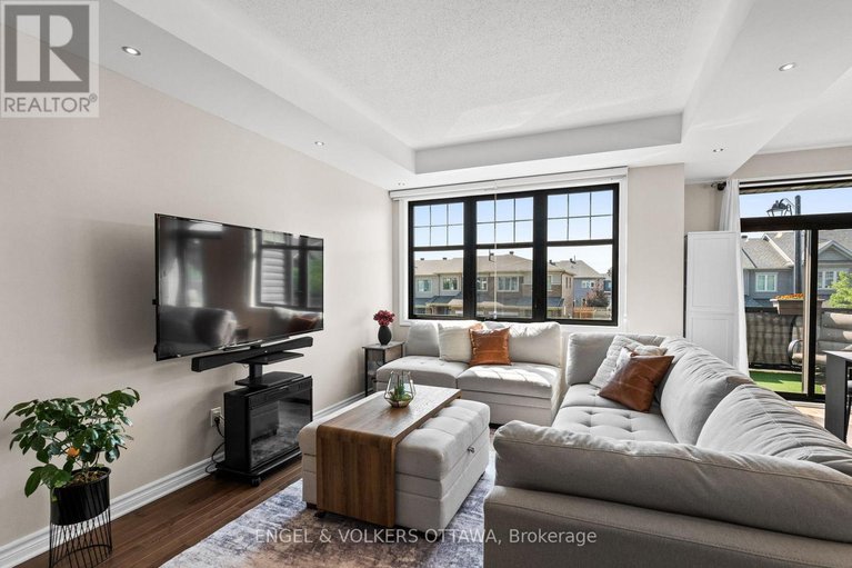 28498839/618-lauraleaf-crescent/half-moon-bay/ottawa/ontario/K2J6G9_13