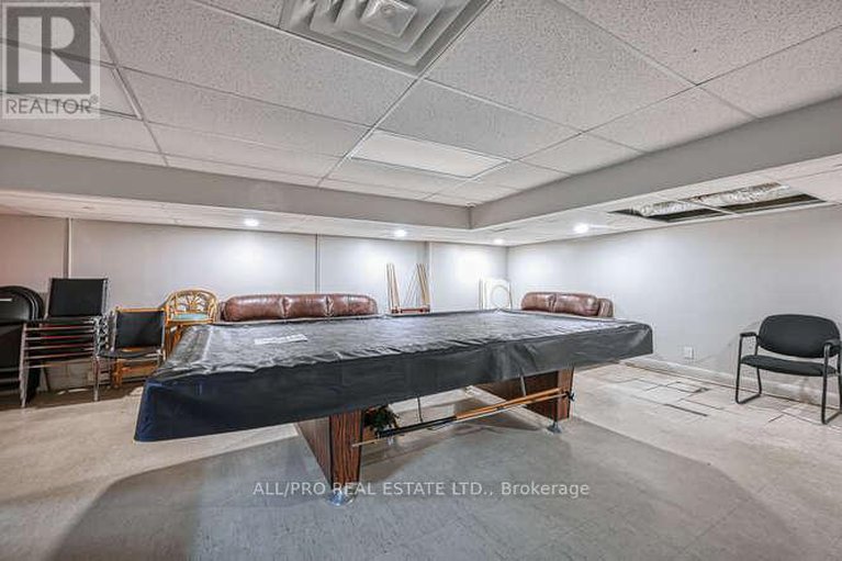 28203485/2951-riverside-drive-e/mooneys-bayriverside-park/ottawa/ontario/K1V8W6_19