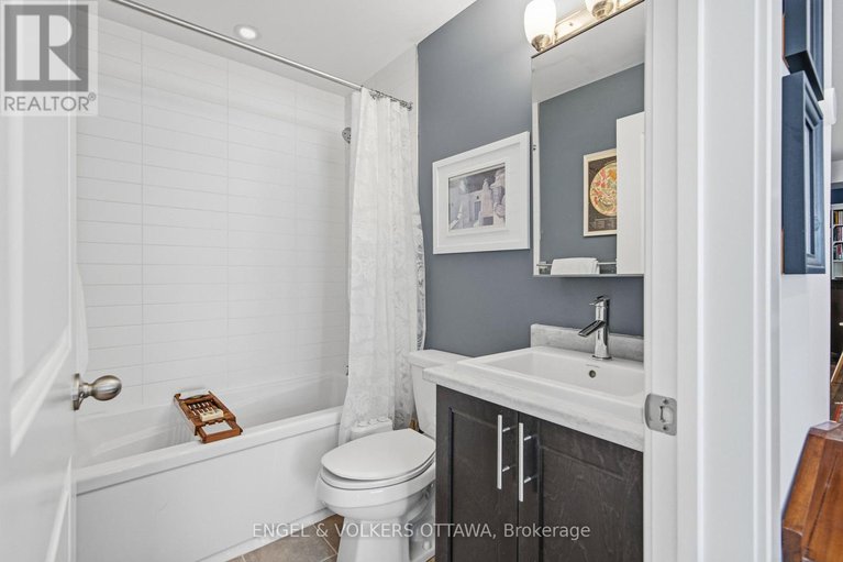 29223642/b-310-tulum-crescent/emerald-meadowstrailwest/ottawa/ontario/K2S2Y4_20