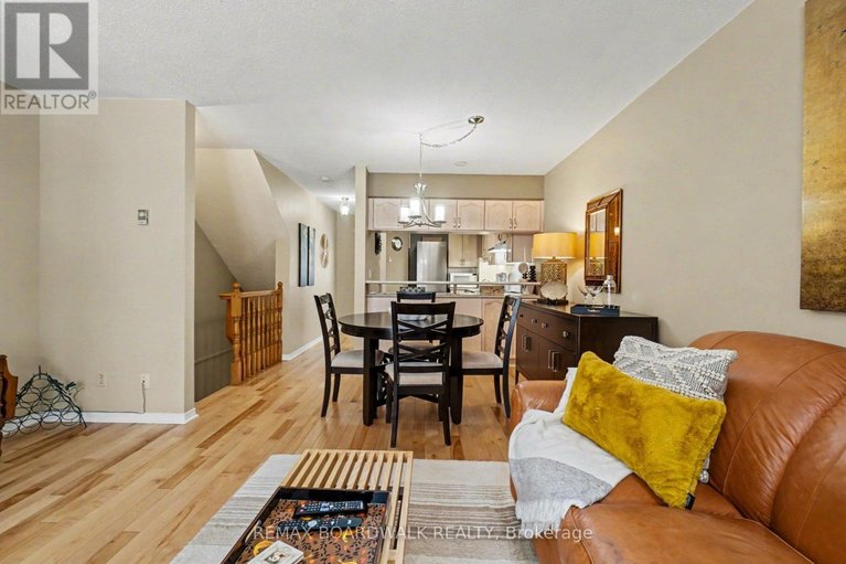 29578406/5-briston-private/hunt-club-park/ottawa/ontario/K1G5P6_11