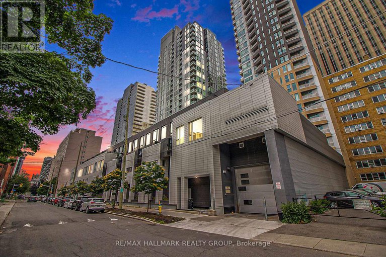 28730809/213-197-lisgar-street/ottawa-centre/ottawa/ontario/K2P0C3_1