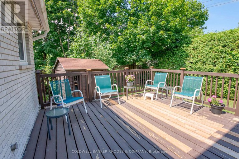 29040385/2005-neepawa-avenue/carlingwood/ottawa/ontario/K2A3L4_27