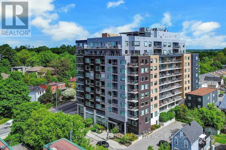28386159/813-7-marquette-avenue/vanier/ottawa/ontario/K1L8A7_2