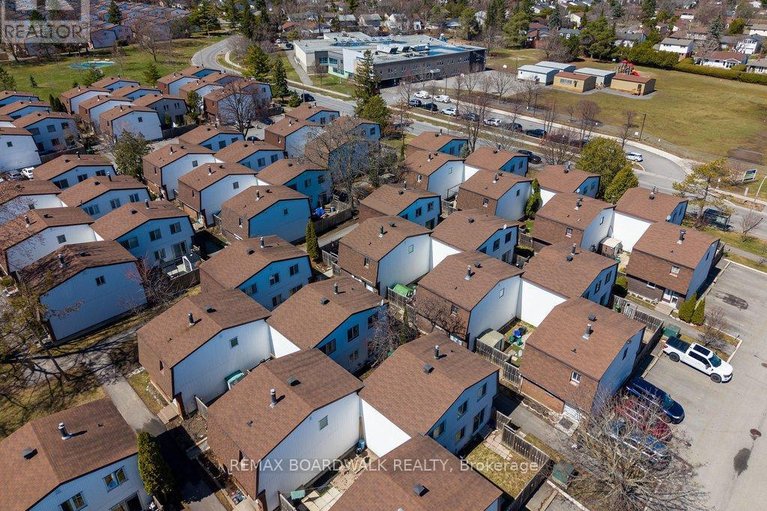 29640034/47-2210-loyola-avenue/beaconwood/ottawa/ontario/K1J8H5_35