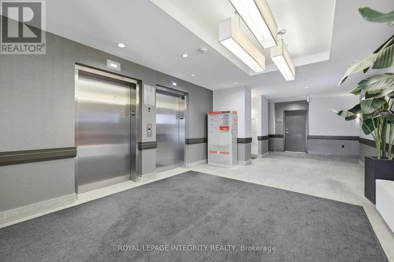 29678406/412-120-prestige-circle/chatelaine-village/ottawa/ontario/K4A1B4_3