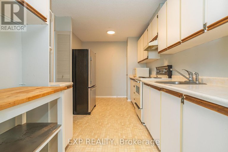 28569382/809-1785-frobisher-lane/riverview-park/ottawa/ontario/K1G3T7_8