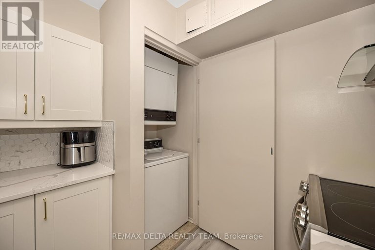 29650588/119-318-lorry-greenberg-drive/hunt-club-parkgreenboro/ottawa/ontario/K1T2R5_19