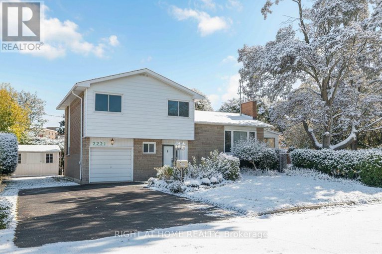 29245177/2221-circle-place/elmvale-acresurbandale/ottawa/ontario/K1G3E2_2