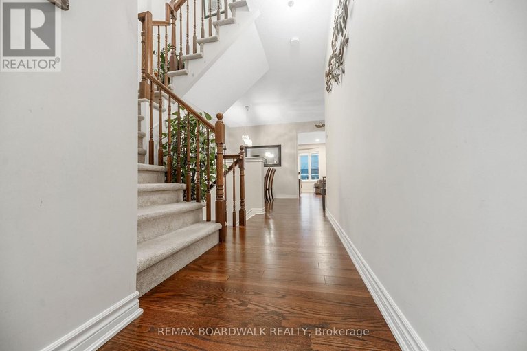 29599853/161-flowing-creek-circle/emerald-meadowstrailwest/ottawa/ontario/K2M0K2_6