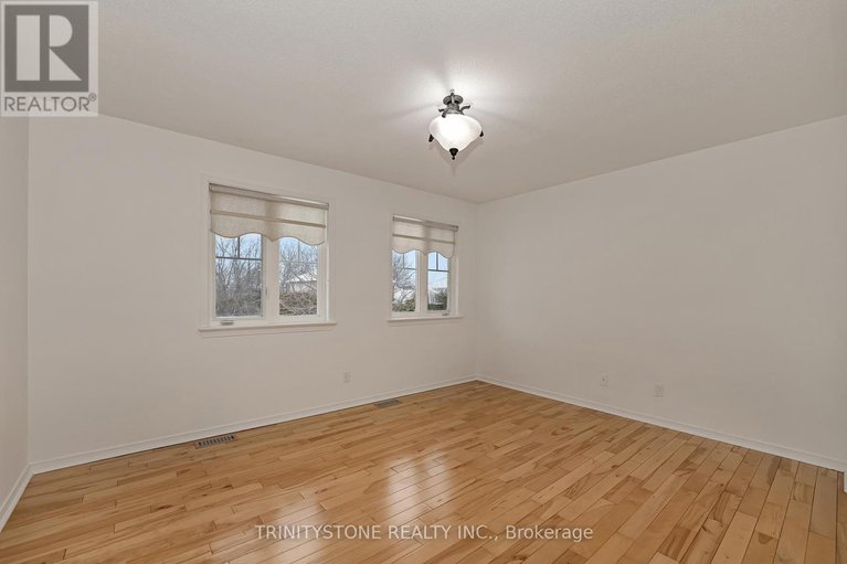 29259564/145-arrowwood-drive/stittsville-south/ottawa/ontario/K2S2G3_27