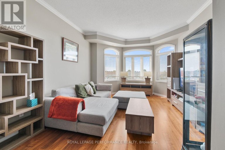 28731329/7-2086-valin-street/springridgeeast-village/ottawa/ontario/K4A0C1_37