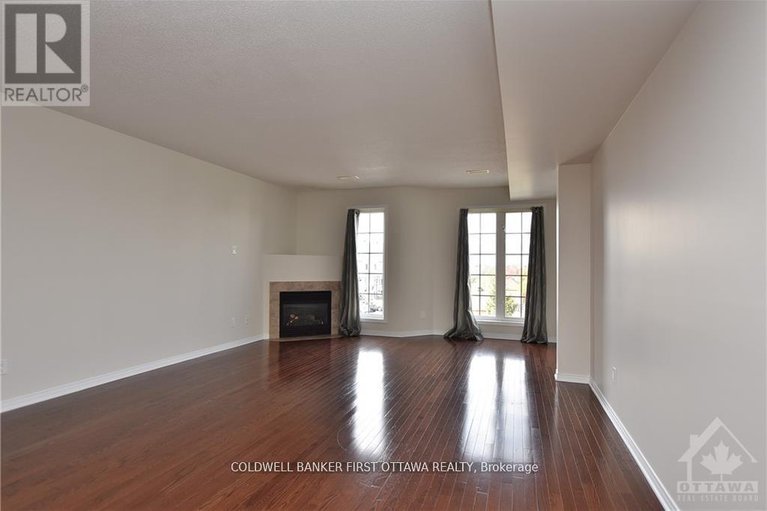 28523424/62-130-berrigan-drive/longfields/ottawa/ontario/K2J0J3_3