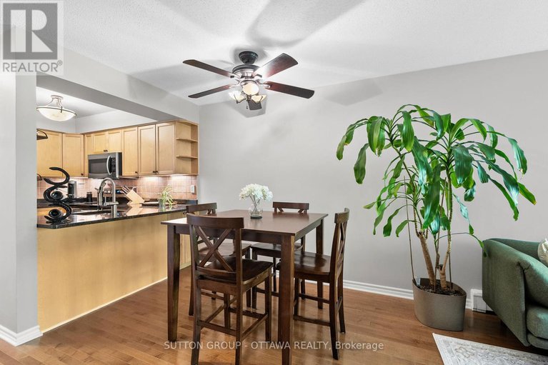 28952194/25-crispin-private/manor-park/ottawa/ontario/K1K2T7_18
