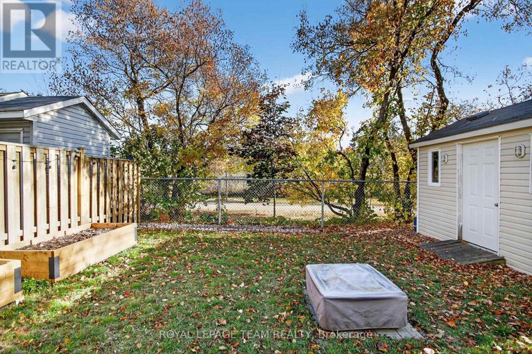 29200322/22-vesta-street/cedargrovefraserdale/ottawa/ontario/K2J3Y9_30