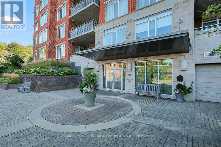 28837853/701-136-darlington-private/hunt-clubwestern-community/ottawa/ontario/K1V0X6_4