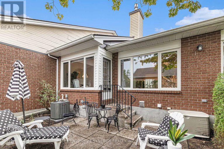 28641582/44-innesbrook-court/stittsville-central/ottawa/ontario/K2S1C7_26