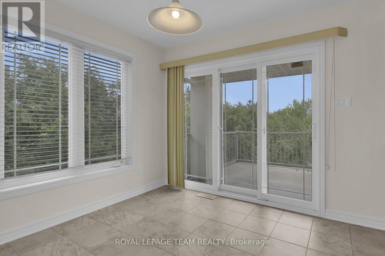 28352724/128a-centrepointe-drive/centrepointe/ottawa/ontario/K2G6B1_21