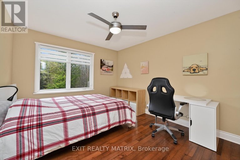 29673654/4081-caracourt-drive/vernon/ottawa/ontario/K0A2W0_24