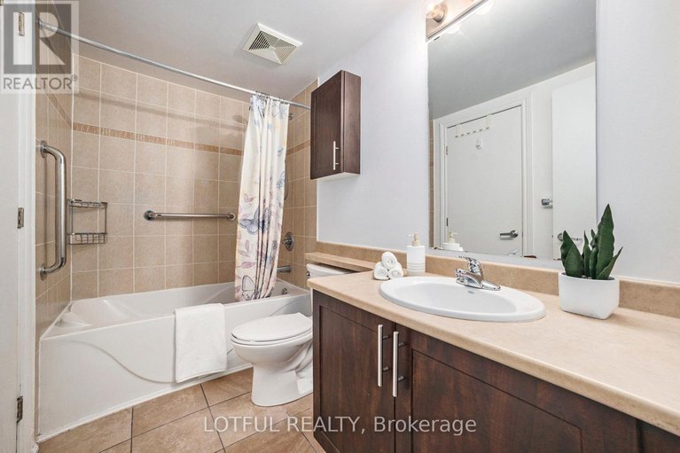 28933428/1703-234-rideau-street/sandy-hill/ottawa/ontario/K1N0A9_25