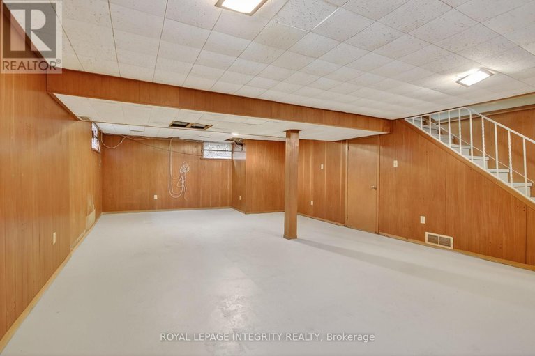 29192840/230-smyth-road/alta-vistafaircrest-heights/ottawa/ontario/K1H5A2_34