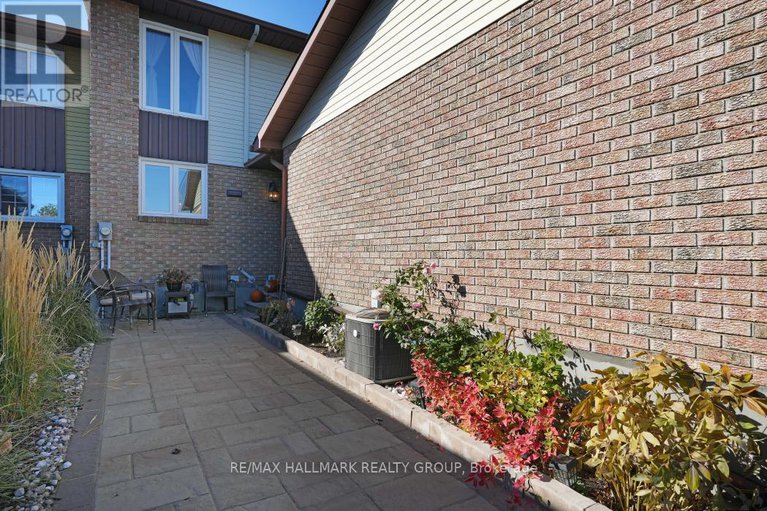 29048184/2534-southvale-crescent/sheffield-glenindustrial-park/ottawa/ontario/K1B5B4_2