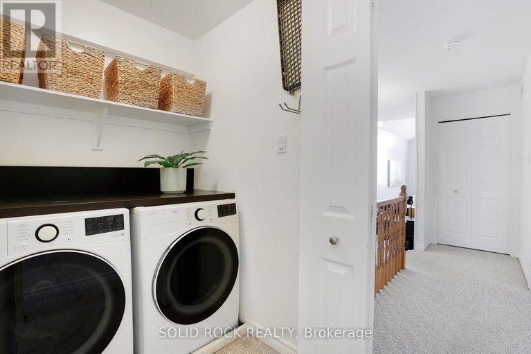 29434004/62-evelyn-powers-private-n/stittsville-south/ottawa/ontario/K2S0E1_25