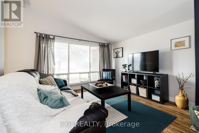 29612594/2196-plesser-street/elmvale-acresurbandale/ottawa/ontario/K1G2X3_7