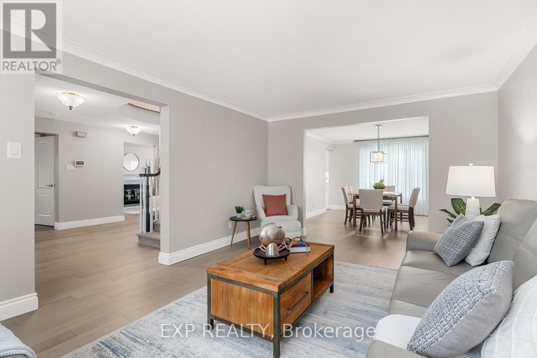 28330540/1822-thornecrest-street/chapel-hill/ottawa/ontario/K1C6K9_6