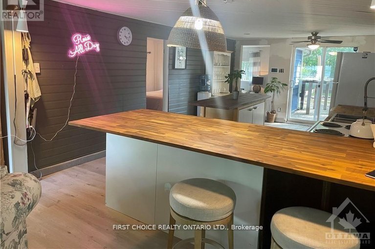 29526460/397-bayview-drive/constance-bay/ottawa/ontario/K0A3M0_6