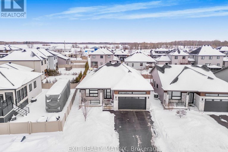 29468824/128-lyon-street/embrun/russell/ontario/K0A1W0_31