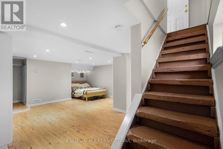 28594730/5-raleigh-street/old-ottawa-south/ottawa/ontario/K1S3C3_29