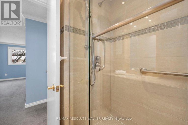 29426373/944-raftsman-lane/convent-glen/ottawa/ontario/K1C2V8_30