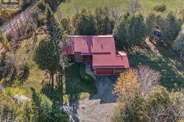 29313879/2249-mcgovern-road-w/north-grenville-twp-kemptville-south/north-grenville/ontario/K0G1S0_36