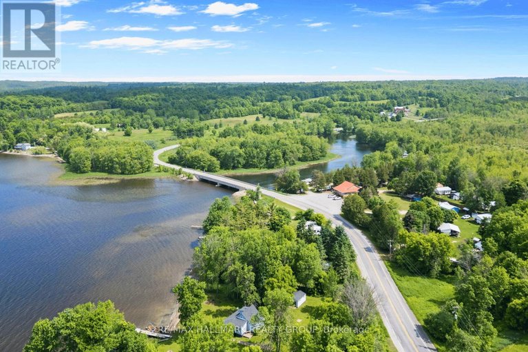 29635684/118-hall-shore-road/lanark-highlands-dalhousie-twp/lanark-highlands/ontario/K0G1M0_36