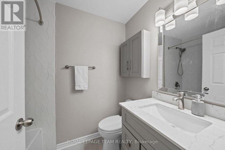 29629893/6584-harvest-grove-drive/greely/ottawa/ontario/K4P1E9_33