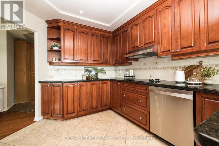 29381362/1002-38-metropole-private/westboro-north/ottawa/ontario/K1Z1E9_19