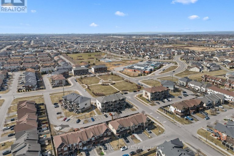 29597010/356-ravenswood-way/avalon-east/ottawa/ontario/K4A0R8_42