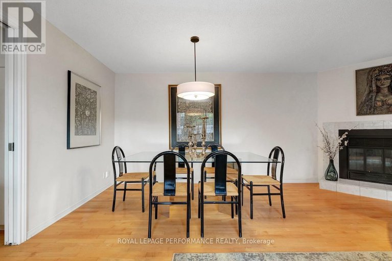 28907124/304-310-crichton-street/lindenlea/ottawa/ontario/K1M1W5_12