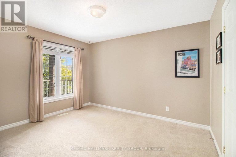 28760662/280-trail-side-circle/springridgeeast-village/ottawa/ontario/K4A5B1_31