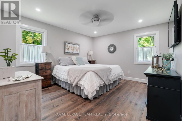 28911703/10527-kirker-road/south-dundas-matilda-twp/south-dundas/ontario/K0E1C0_16