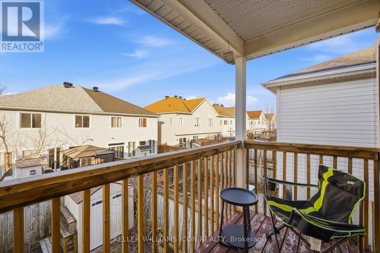 29593965/125-castle-glen-crescent/glencairnhazeldean/ottawa/ontario/K2L4G9_29