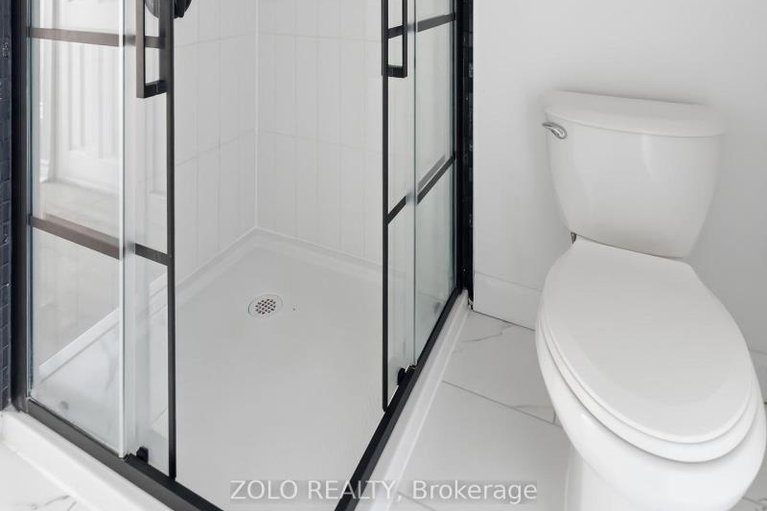 29640320/501-2759-carousel-crescent/emerald-woodssawmill-creek/ottawa/ontario/K1T2N5_19