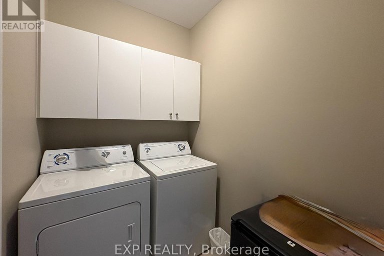 28590444/652-country-trail-private/carlsbad-springs/ottawa/ontario/K0A1K0_17