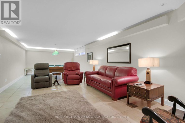 29302568/121-macdonald-street/ottawa-centregolden-triangle/ottawa/ontario/K2P1H7_45