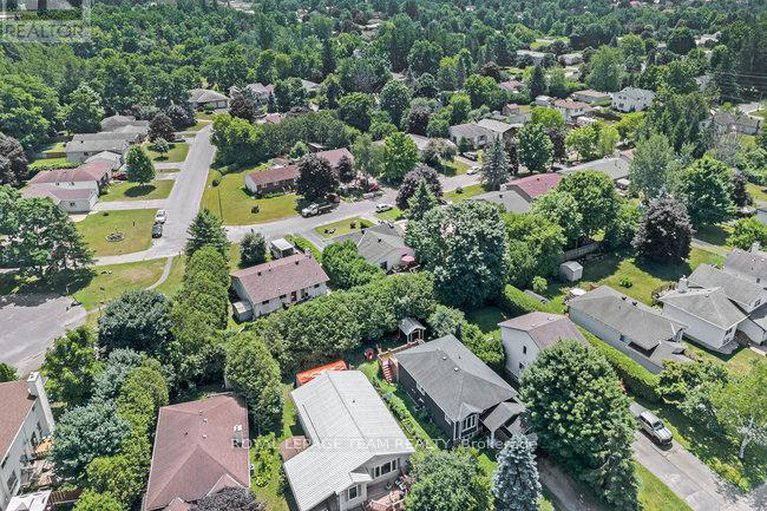 28602453/613-oxford-street-east-street-e/kemptville/north-grenville/ontario/K0G1J0_40