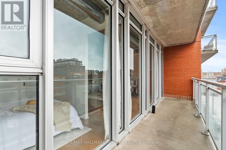 29606023/332-354-gladstone-avenue/ottawa-centre/ottawa/ontario/K2P0R4_18