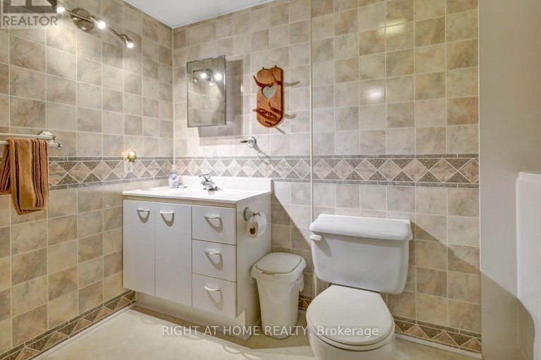 29149892/144-sandra-crescent/town-of-rockland/clarence-rockland/ontario/K4K1R7_31